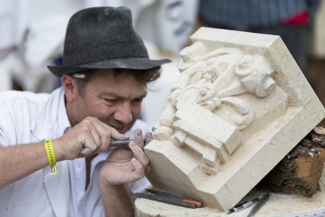 Award-winning stone carver hosts free Wisbech High Street Project skills training talk